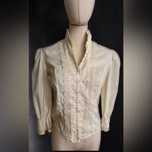 Vintage  1970’s victorian lace blouse/top